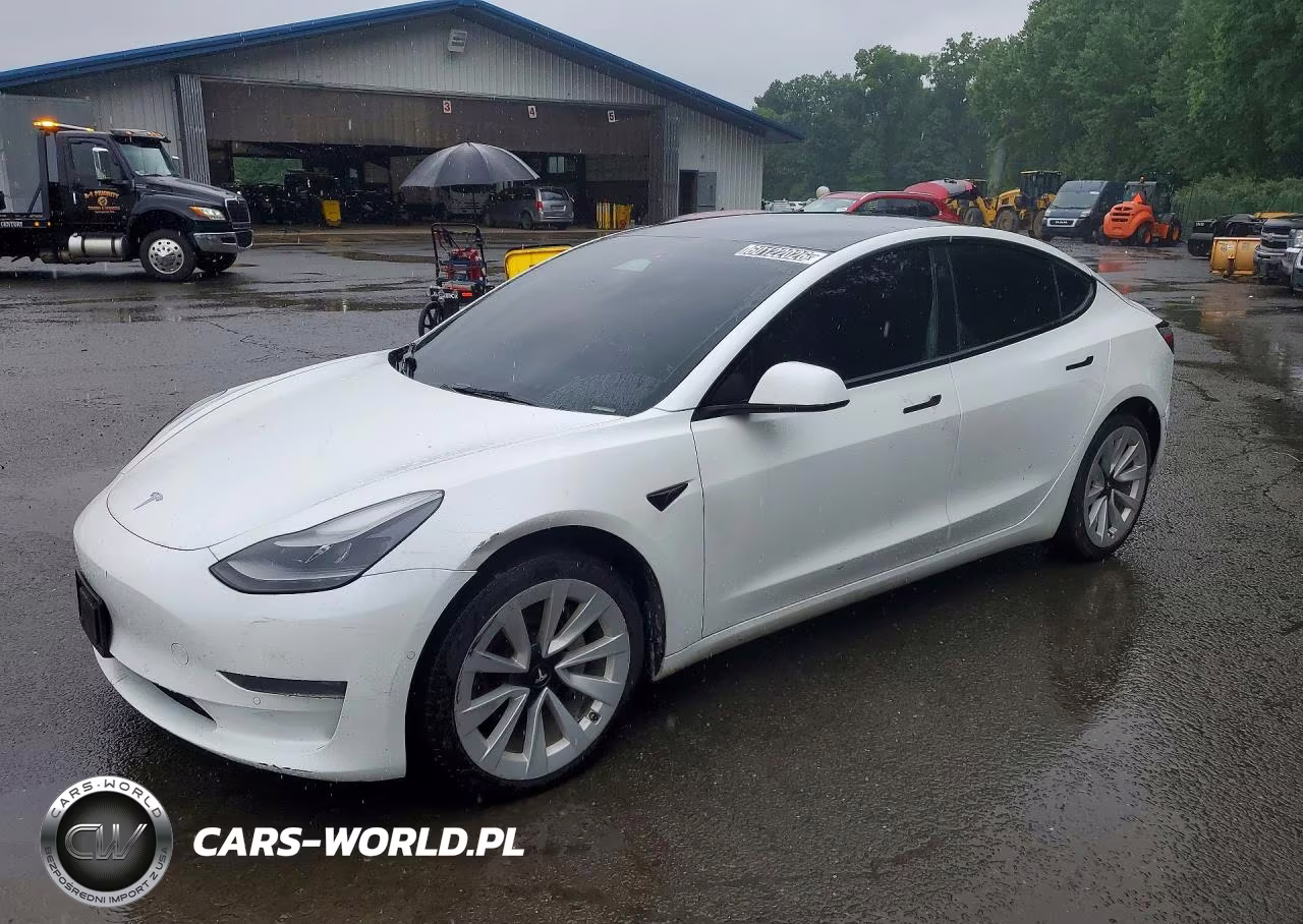 2022 Tesla Model 3 – zdjęcie 1 z 12