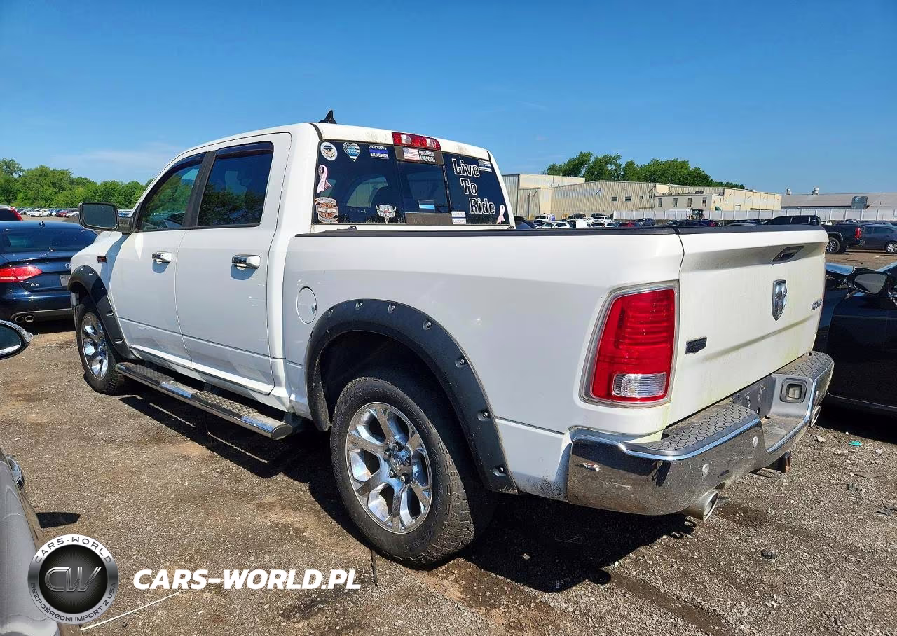 2015 Ram 1500 Laramie VIN:1C6RR7NMXFS531616 - 2