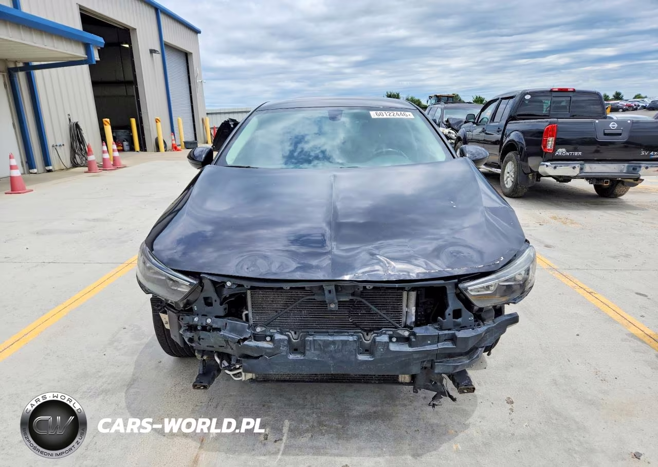 2018 Buick Regal Preferred VIN:W04GL6SX6J1133953 - 5