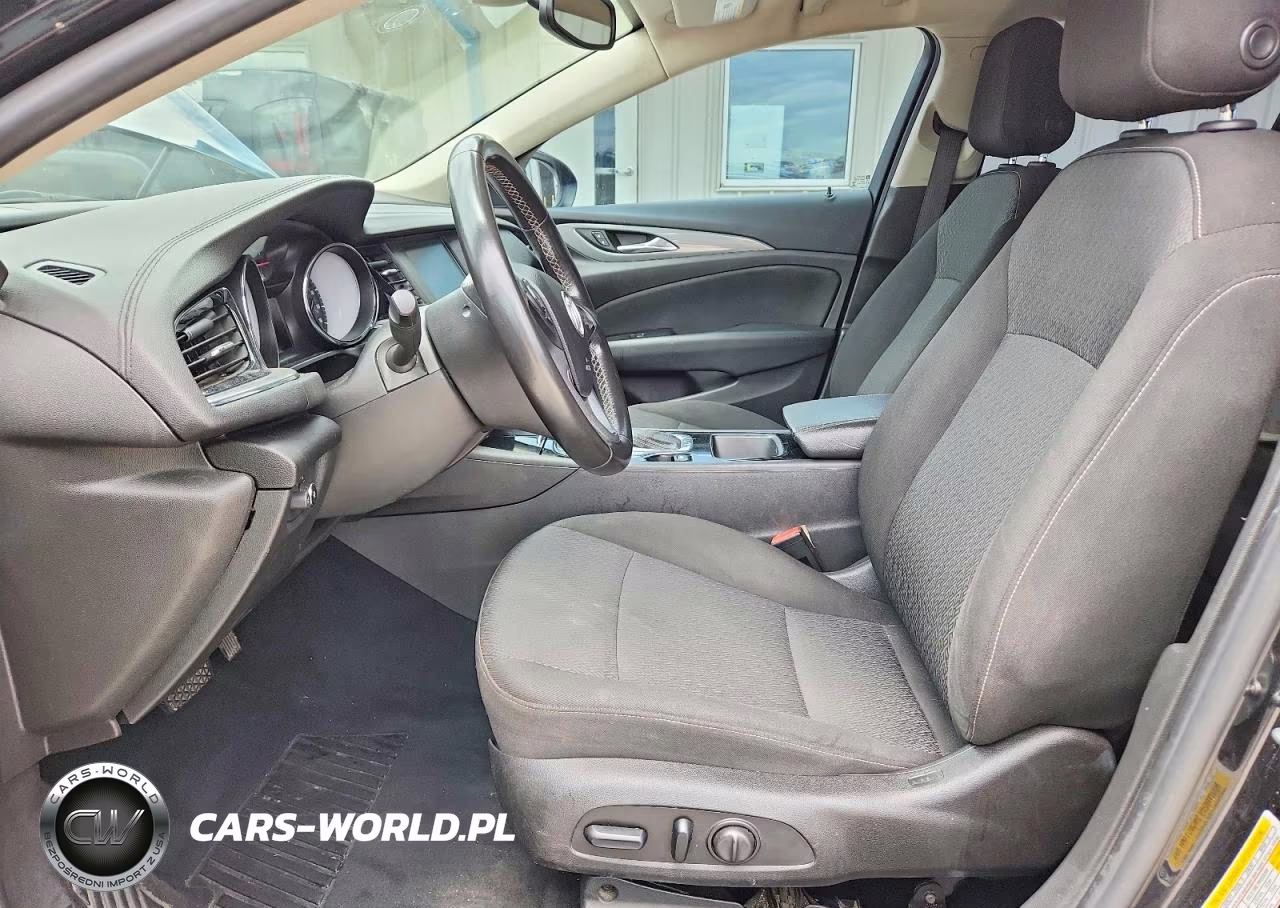 2018 Buick Regal Preferred VIN:W04GL6SX6J1133953 - 7