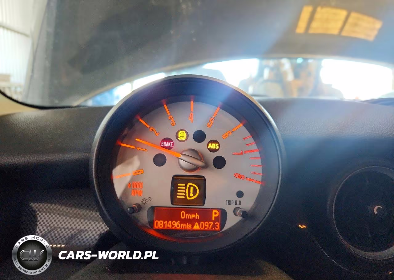 2011 Mini Cooper S Clubman VIN:WMWZG3C57BTY35300 - 9