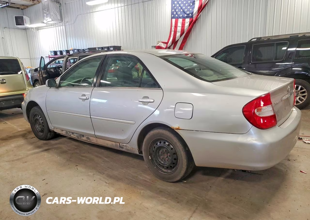 2004 Toyota Camry Le VIN:4T1BE32K64U360779 - 2