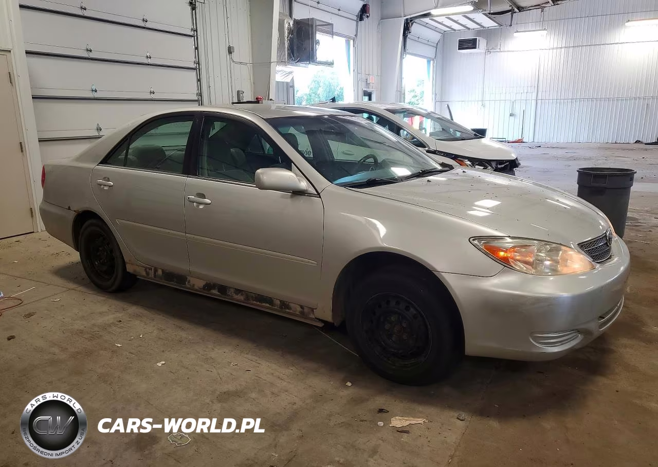 2004 Toyota Camry Le VIN:4T1BE32K64U360779 - 4