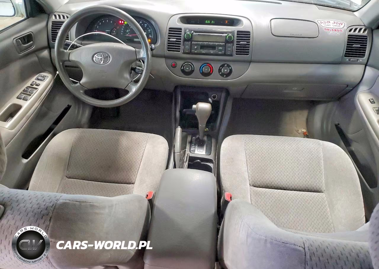 2004 Toyota Camry Le VIN:4T1BE32K64U360779 - 8