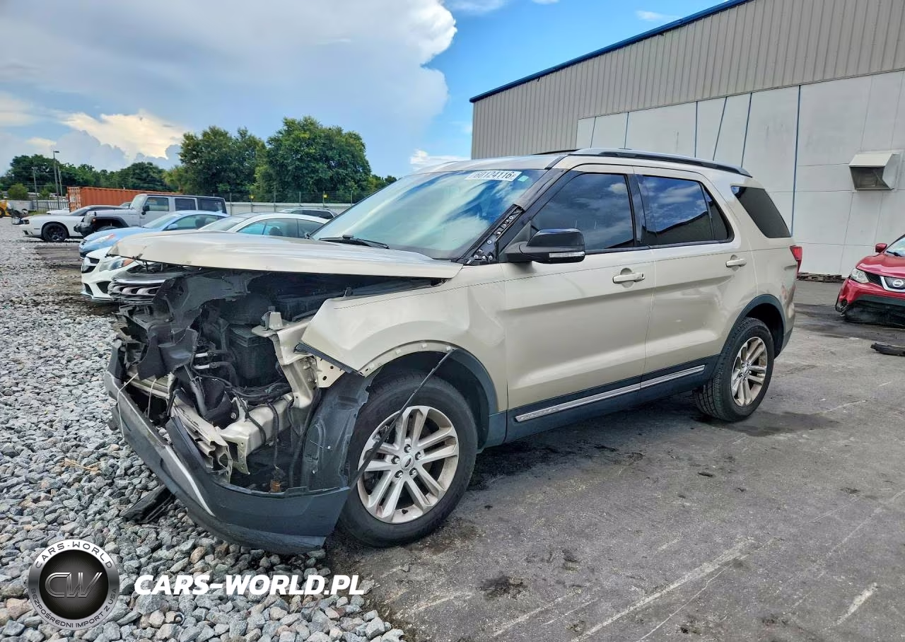 2017 Ford Explorer Xlt – zdjęcie 1 z 13