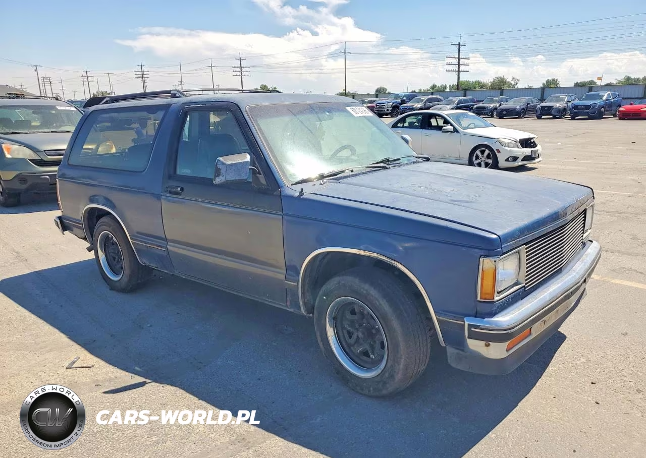 1987 Chevrolet Blazer S10 VIN:1GNCS18R3H0112133 - 4