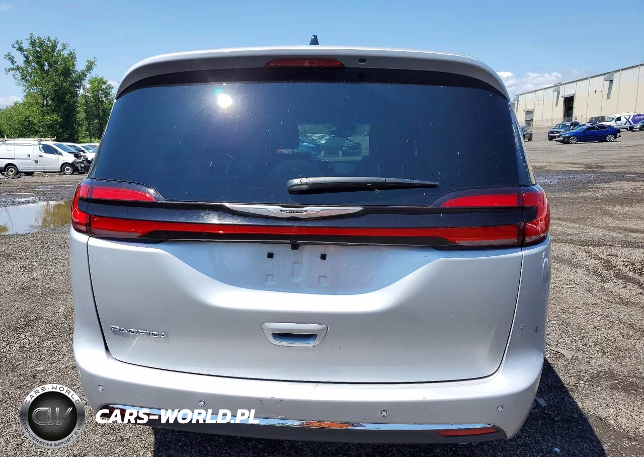 2026 Chrysler Pacifica Select VIN:2C4RC1BG2TR246461 - 6