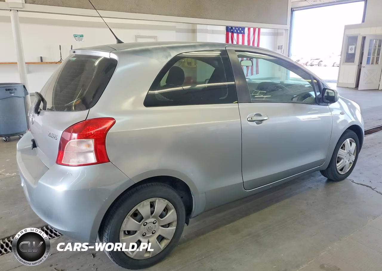 2007 Toyota Yaris Base VIN:JTDJT923075112432 - 3