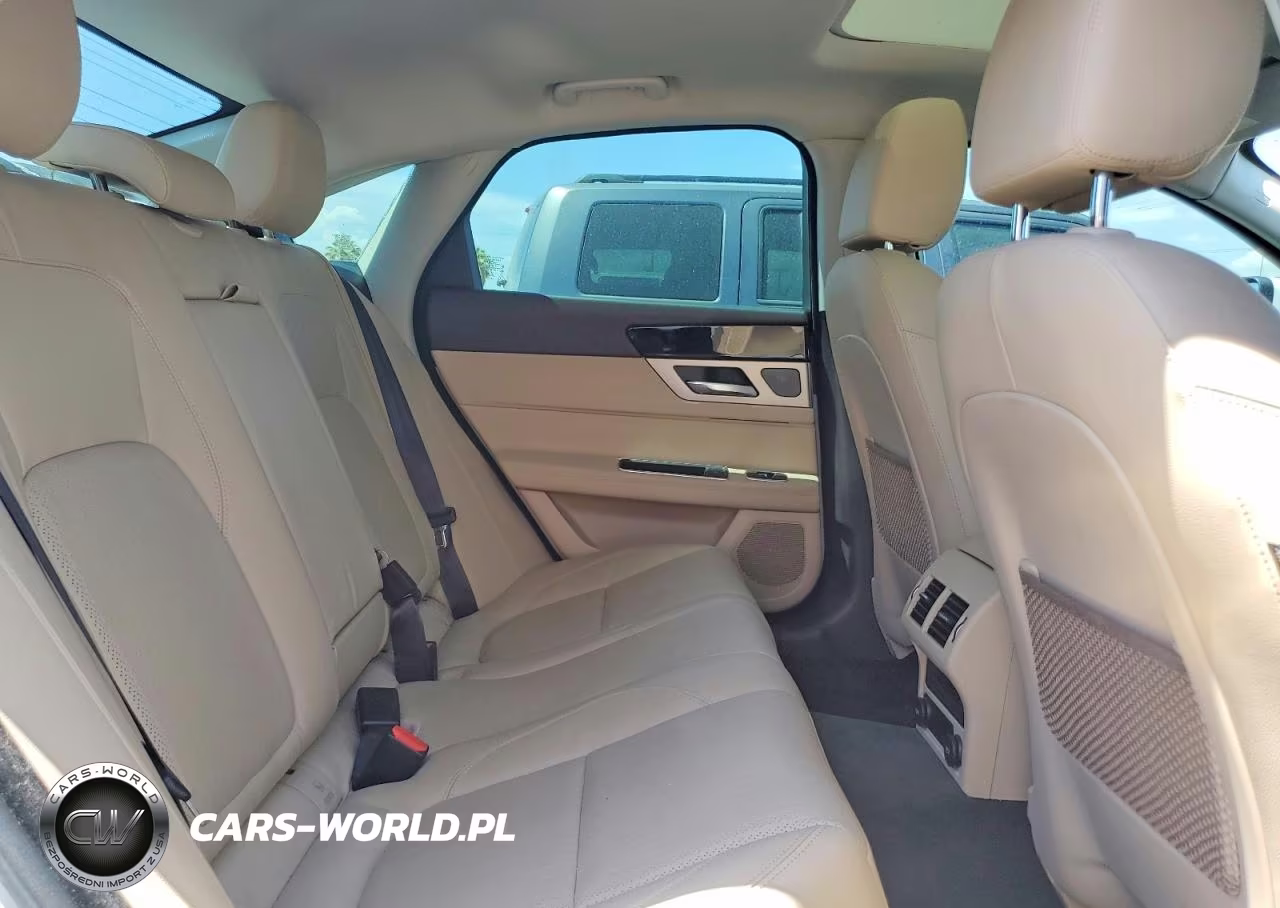 2017 Jaguar Xf Prestige VIN:SAJBK4BV6HCY28598 - 10