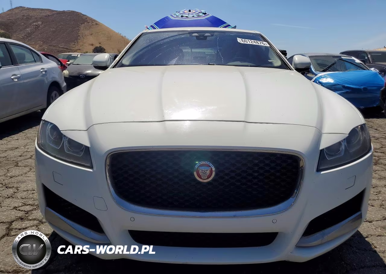 2017 Jaguar Xf Prestige VIN:SAJBK4BV6HCY28598 - 5