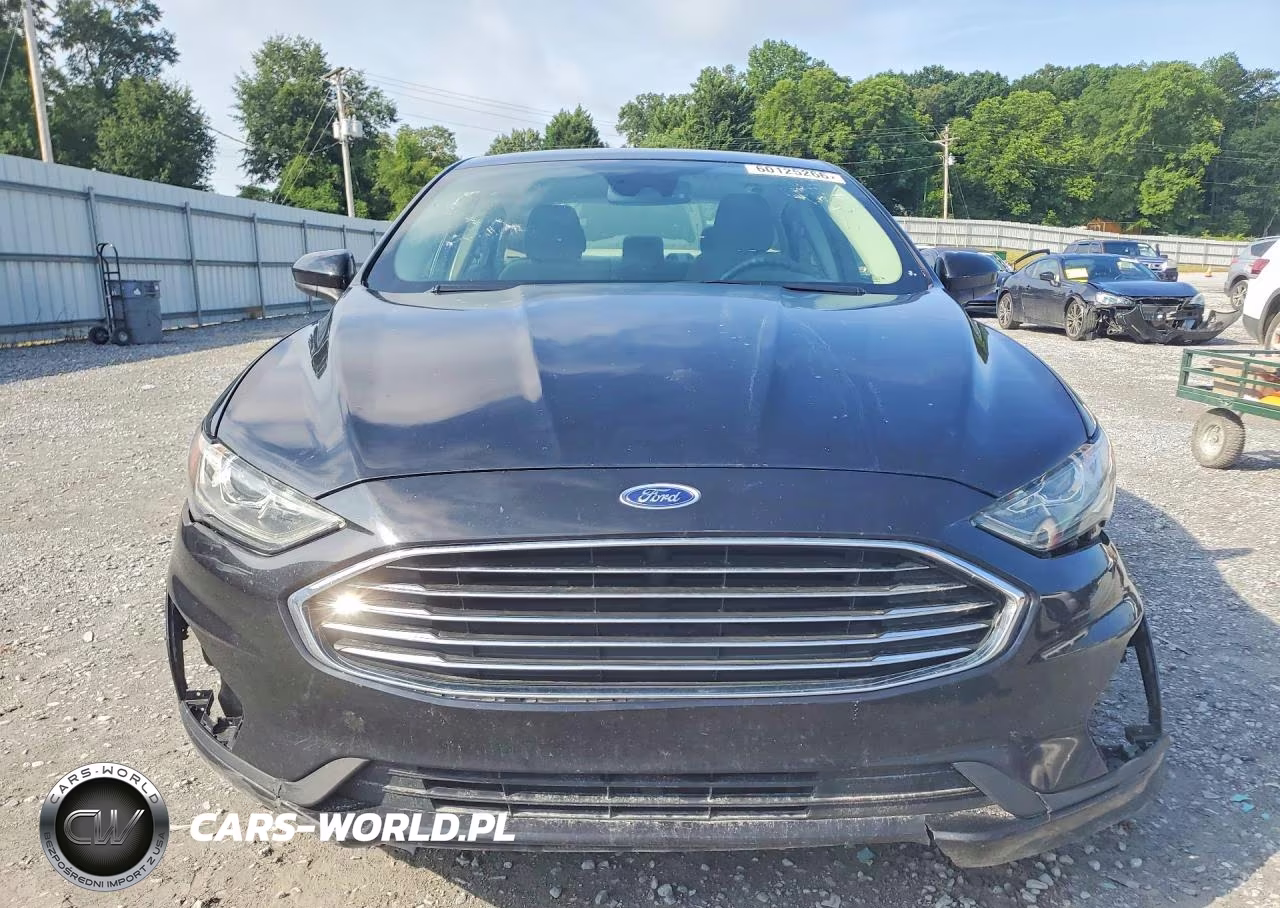 2019 Ford Fusion Se VIN:3FA6P0LU6KR269116 - 5