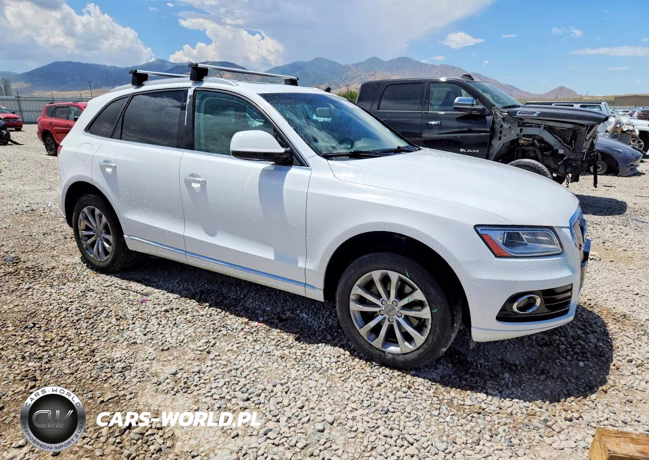 2017 Audi Q5 Premium VIN:WA1C2AFP1HA001174 - 4