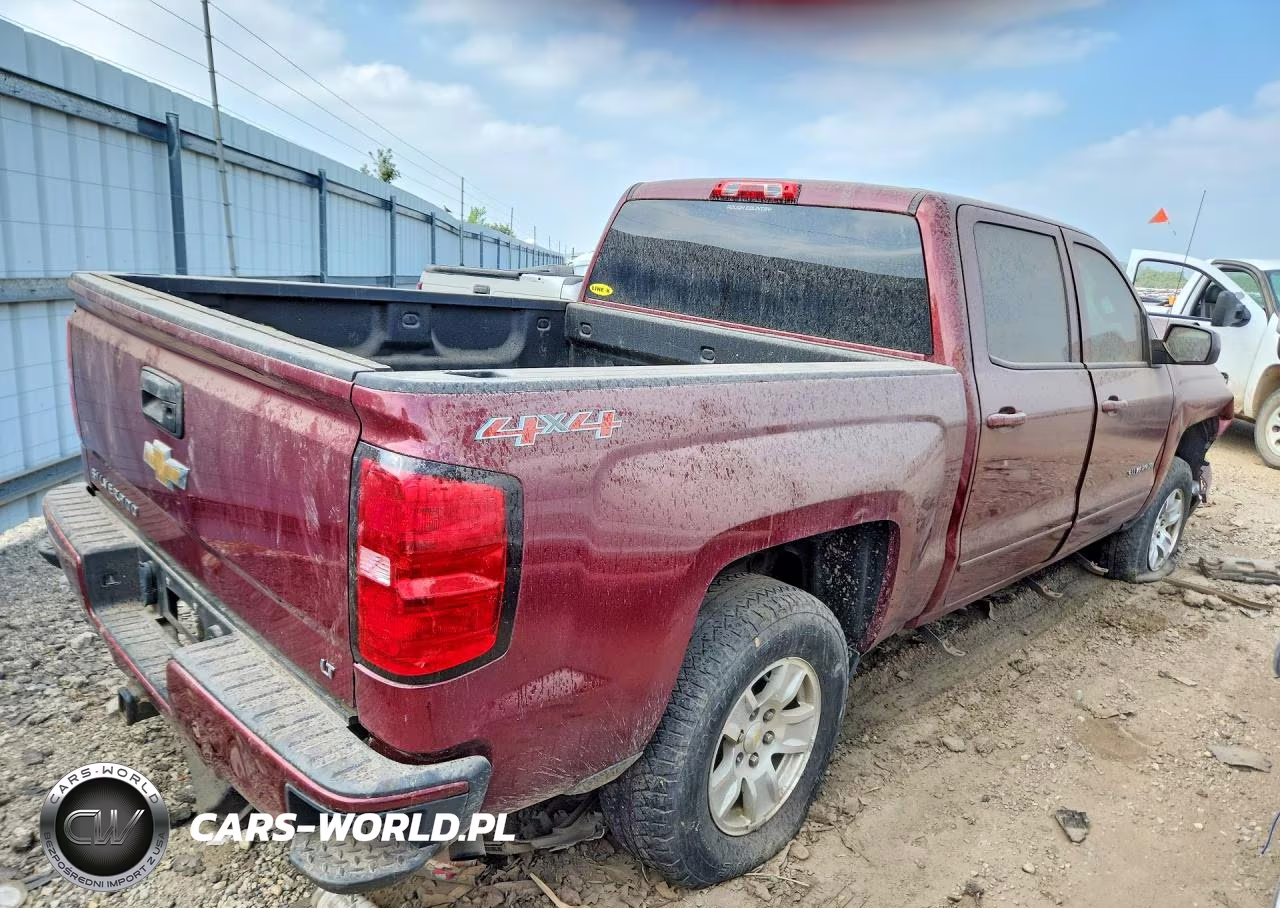 2015 Chevrolet Silverado K1500 Lt VIN:3GCUKREH6FG140671 - 3