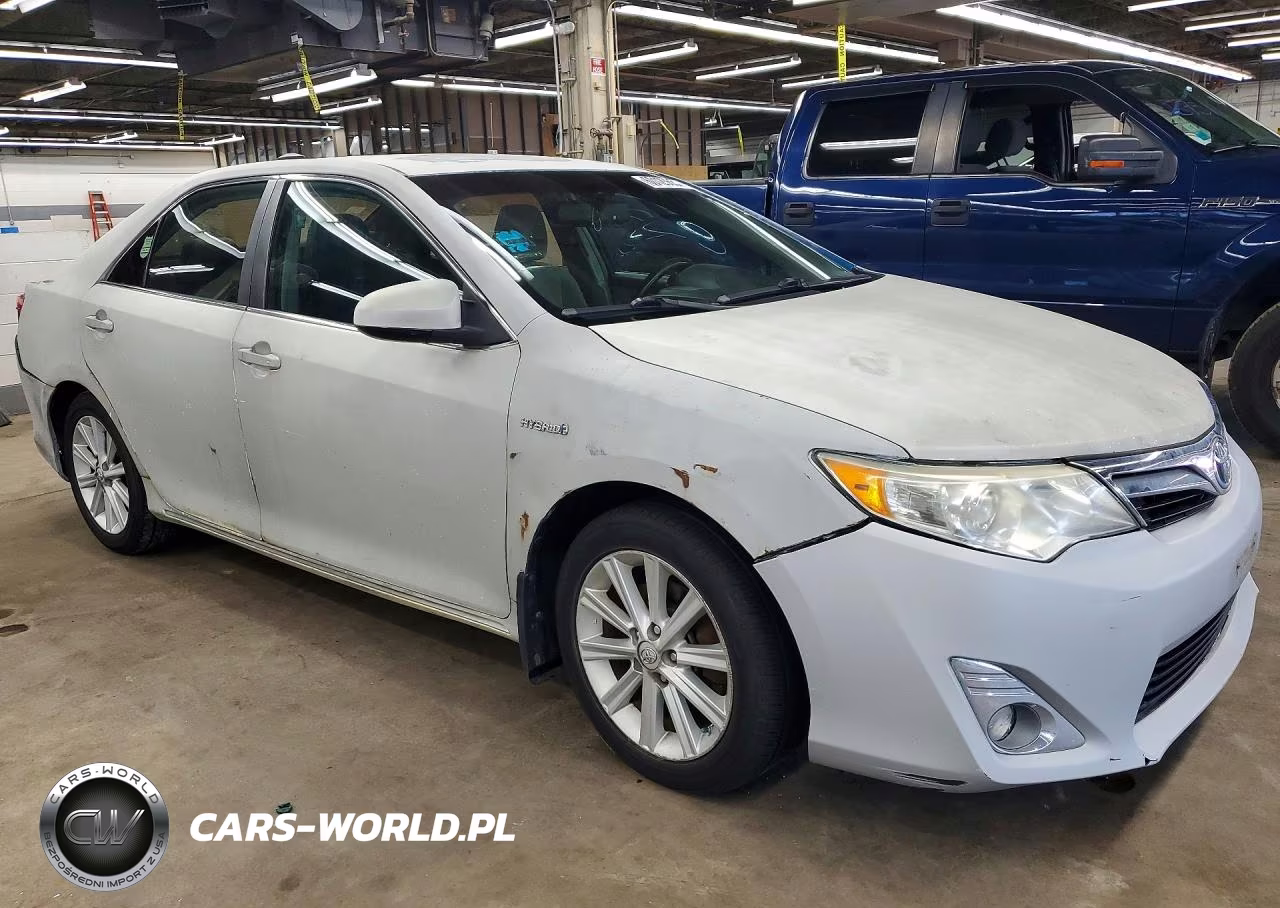 2013 Toyota Camry Hybrid Xle VIN:4T1BD1FK8DU075731 - 4