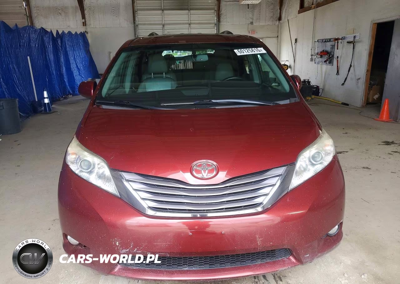 2017 Toyota Sienna Xle 7-Passenger VIN:5TDDZ3DC2HS173332 - 5