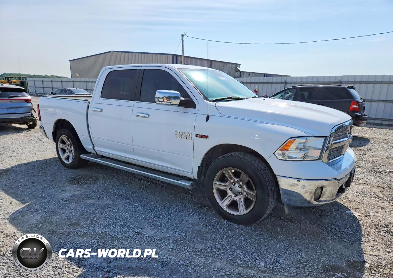 2018 Ram 1500 Slt VIN:1C6RR6LM6JS263217 - 4
