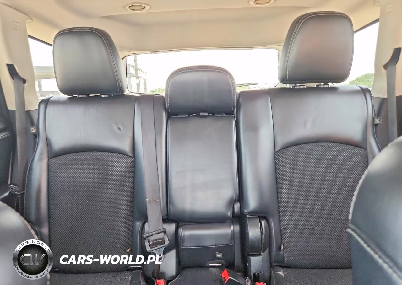 2019 Dodge Journey Crossroad VIN:3C4PDCGGXKT857925 - 10