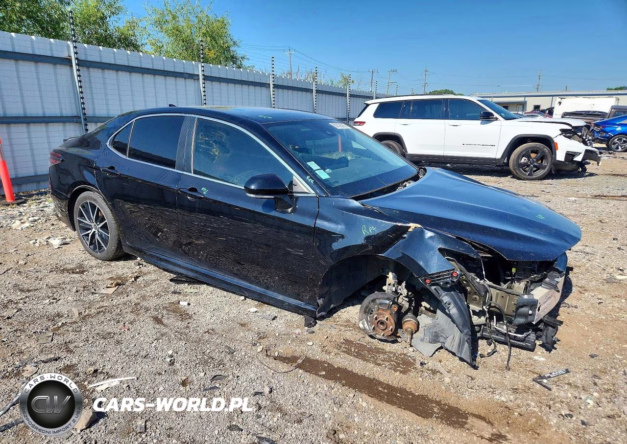 2021 Toyota Camry Se VIN:4T1T11BK3MU031607 - 4
