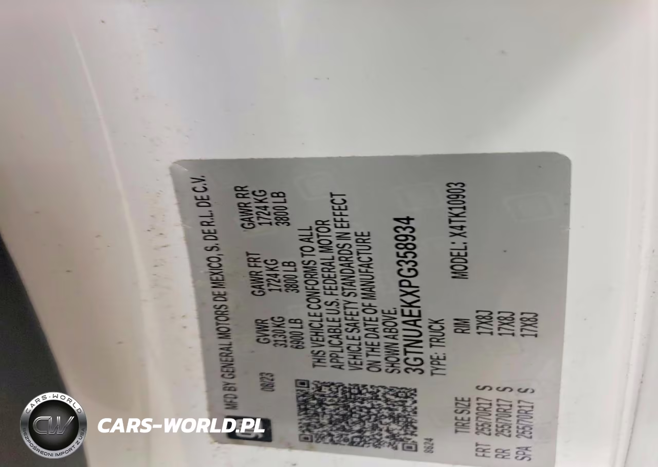 2023 GMC Sierra K1500 VIN:3GTNUAEKXPG358934 - 13