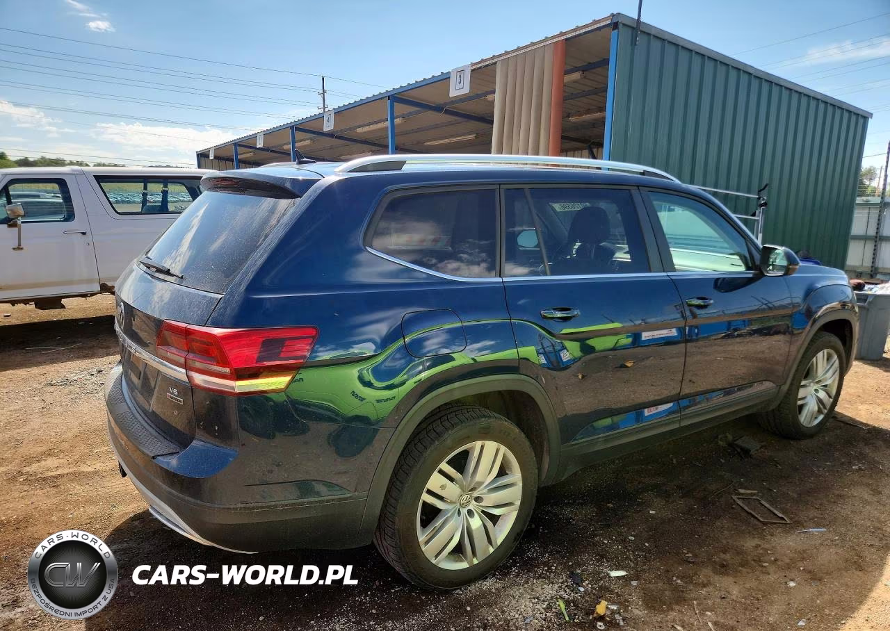 2019 Volkswagen Atlas Se VIN:1V2UR2CA3KC612118 - 3
