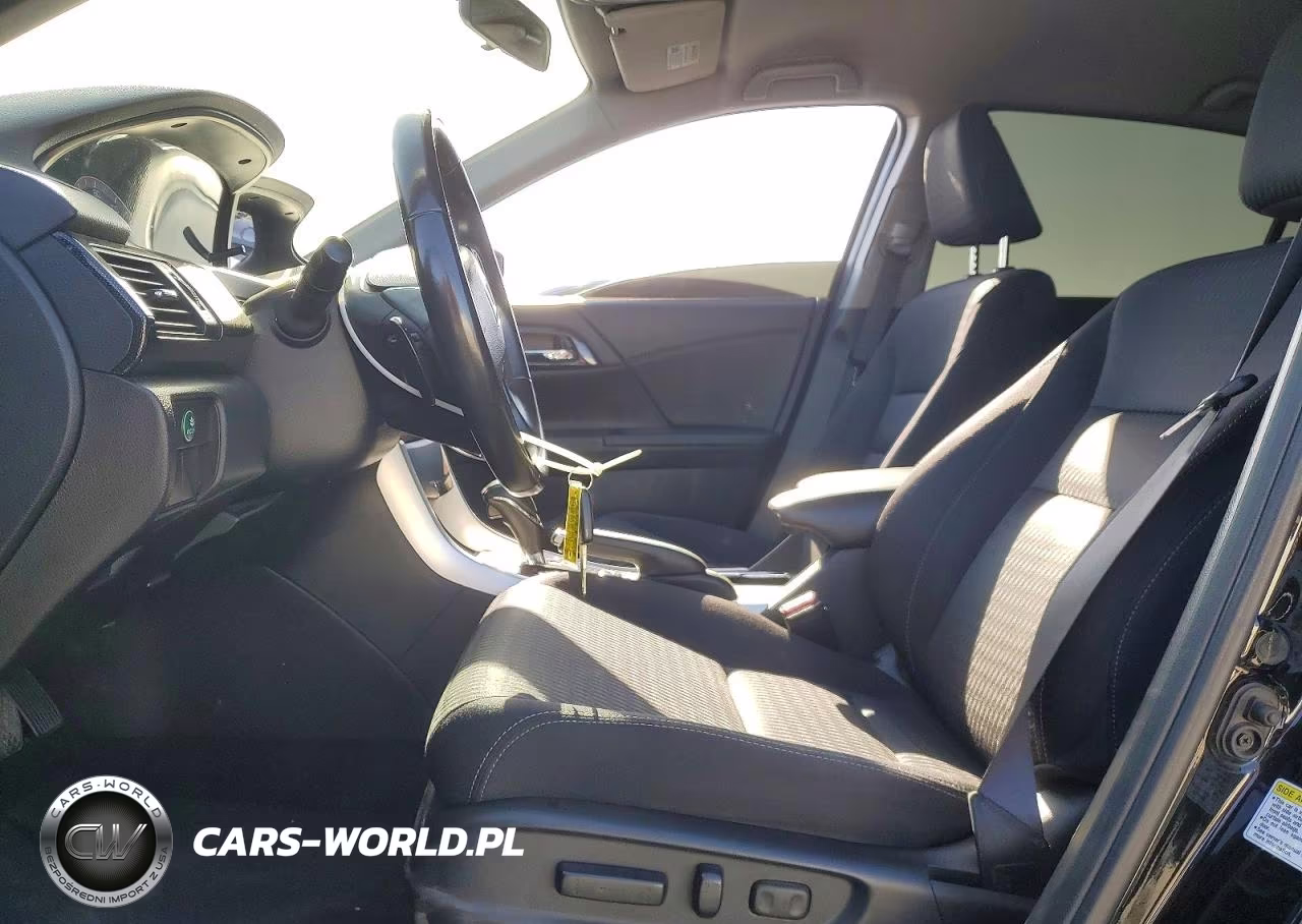 2015 Honda Accord Sport VIN:1HGCR2F56FA228560 - 7