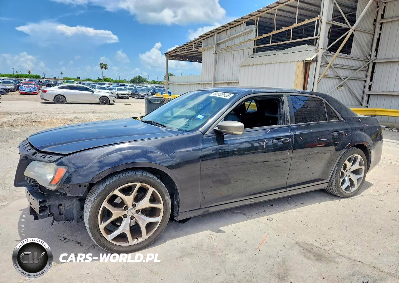 2013 Chrysler 300C Varvatos – zdjęcie 1 z 12