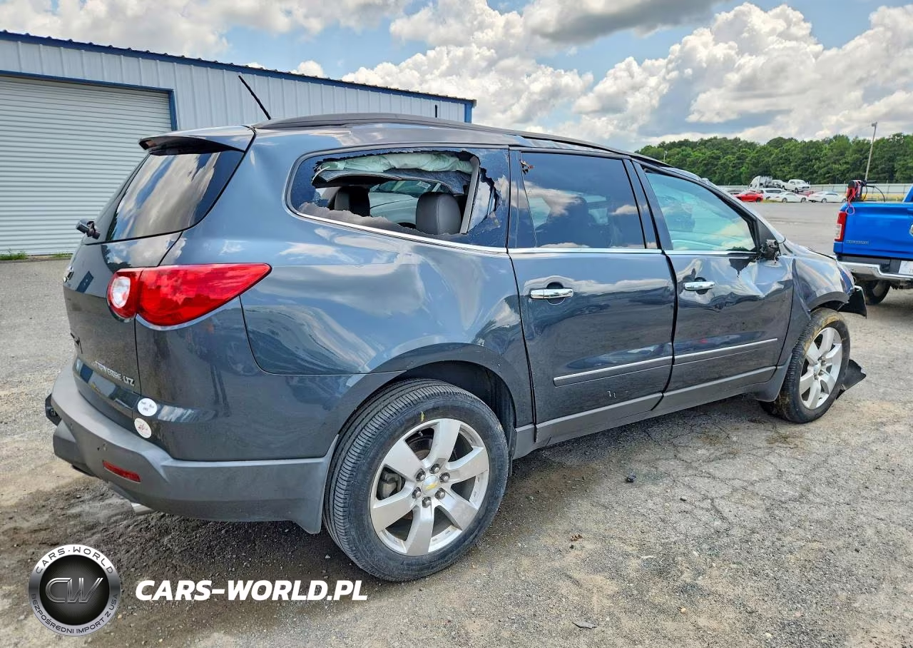 2011 Chevrolet Traverse Ltz VIN:1GNKVLEDXBJ120271 - 3