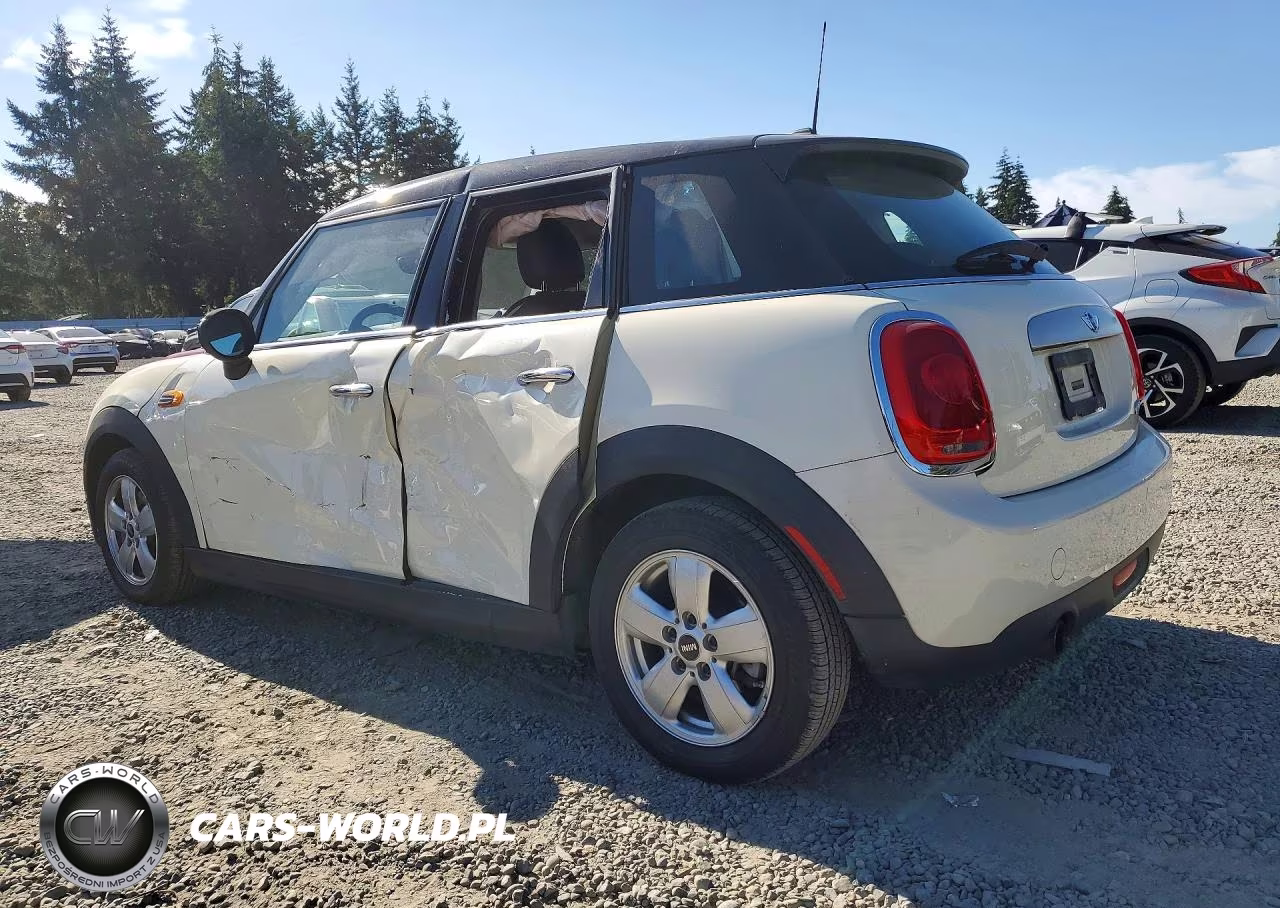 2015 Mini Cooper VIN:WMWXS5C57FT831433 - 2
