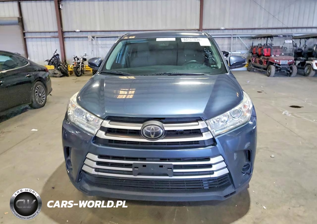 2019 Toyota Highlander Le VIN:5TDZZRFH2KS313713 - 5