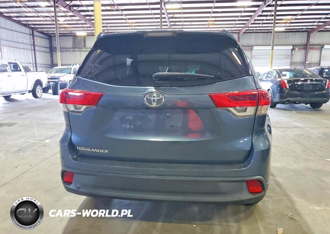 2019 Toyota Highlander Le VIN:5TDZZRFH2KS313713 - 6