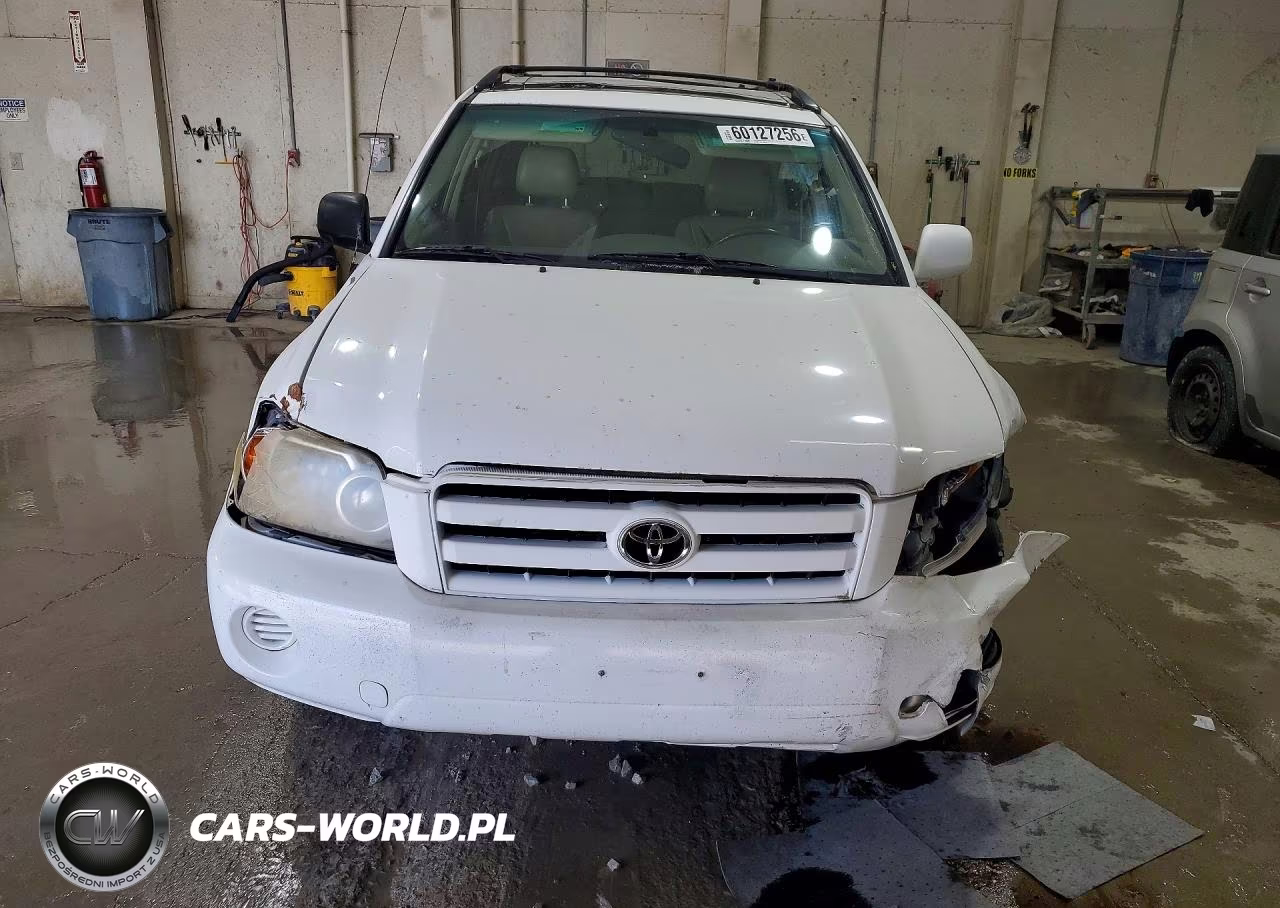 2004 Toyota Highlander Base VIN:JTEEP21A740030926 - 5