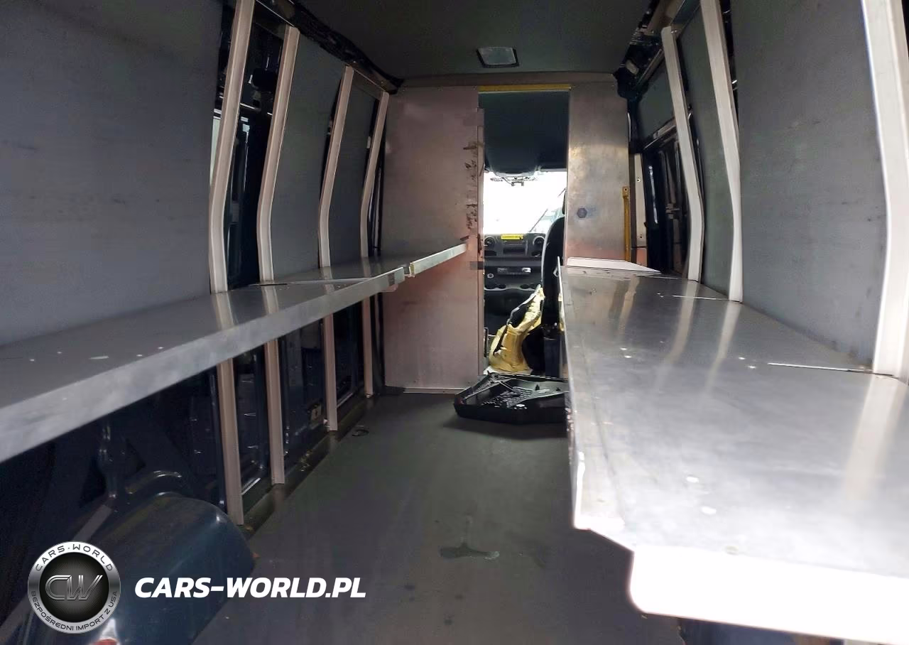 2019 Mercedes-Benz Sprinter 2500-3500 Delivery Van VIN:WD4PF1CD2KP115832 - 10