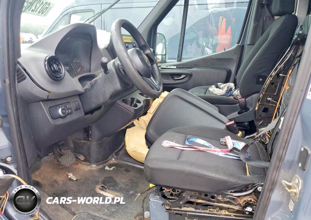 2019 Mercedes-Benz Sprinter 2500-3500 Delivery Van VIN:WD4PF1CD2KP115832 - 7
