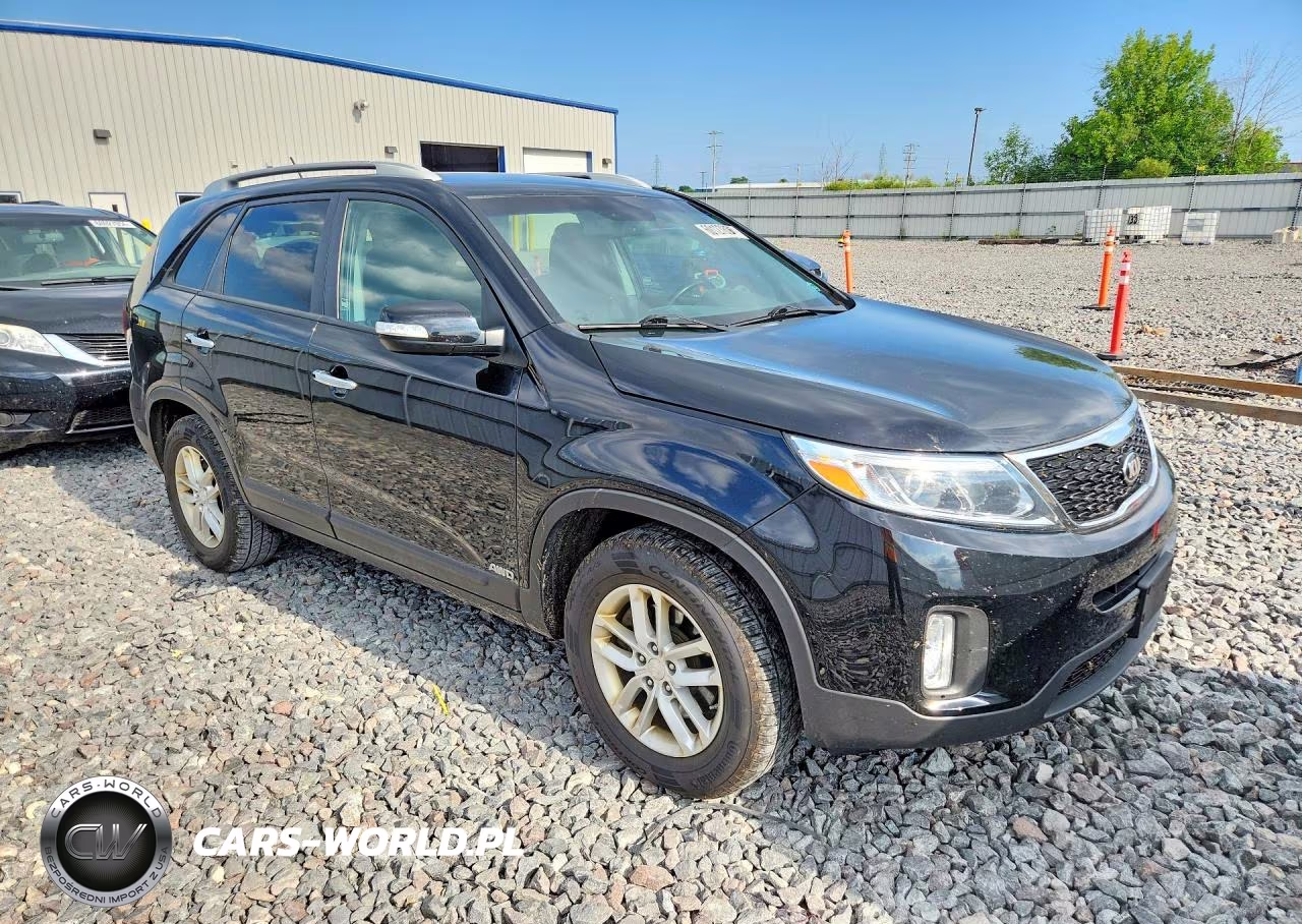 2015 Kia Sorento Lx VIN:5XYKTDA71FG602248 - 4