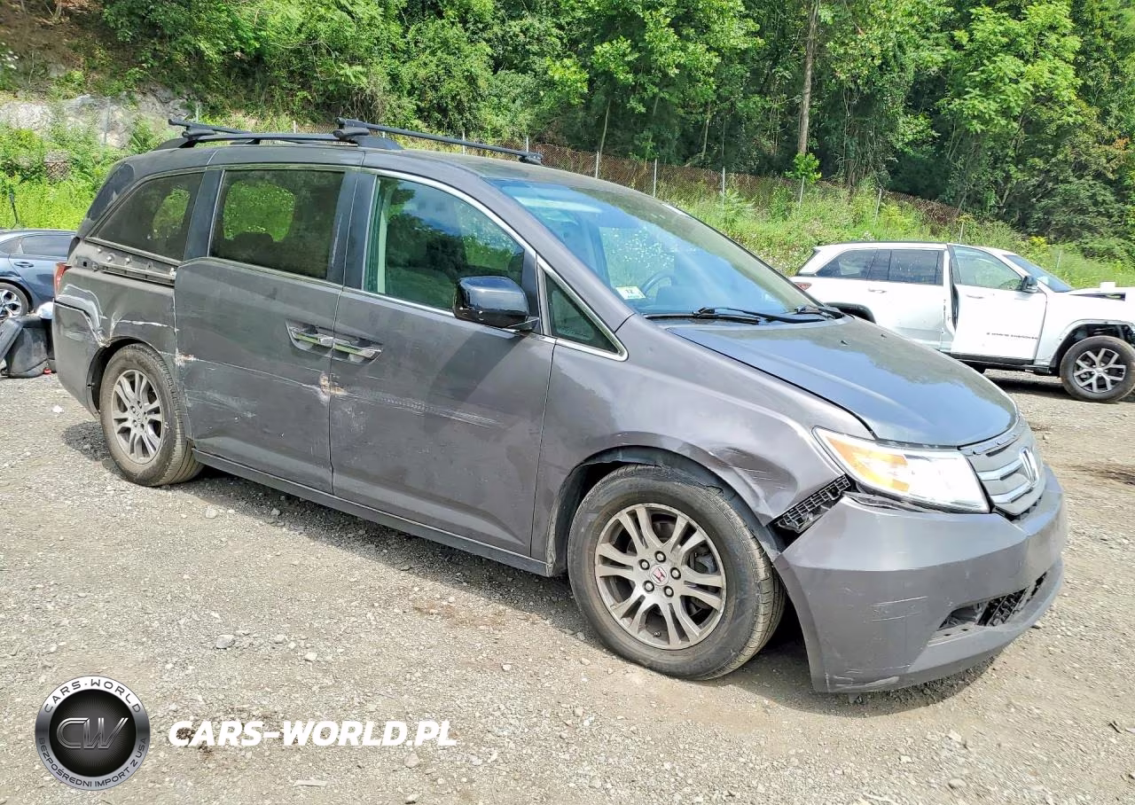 2013 Honda Odyssey Ex VIN:5FNRL5H40DB047894 - 4