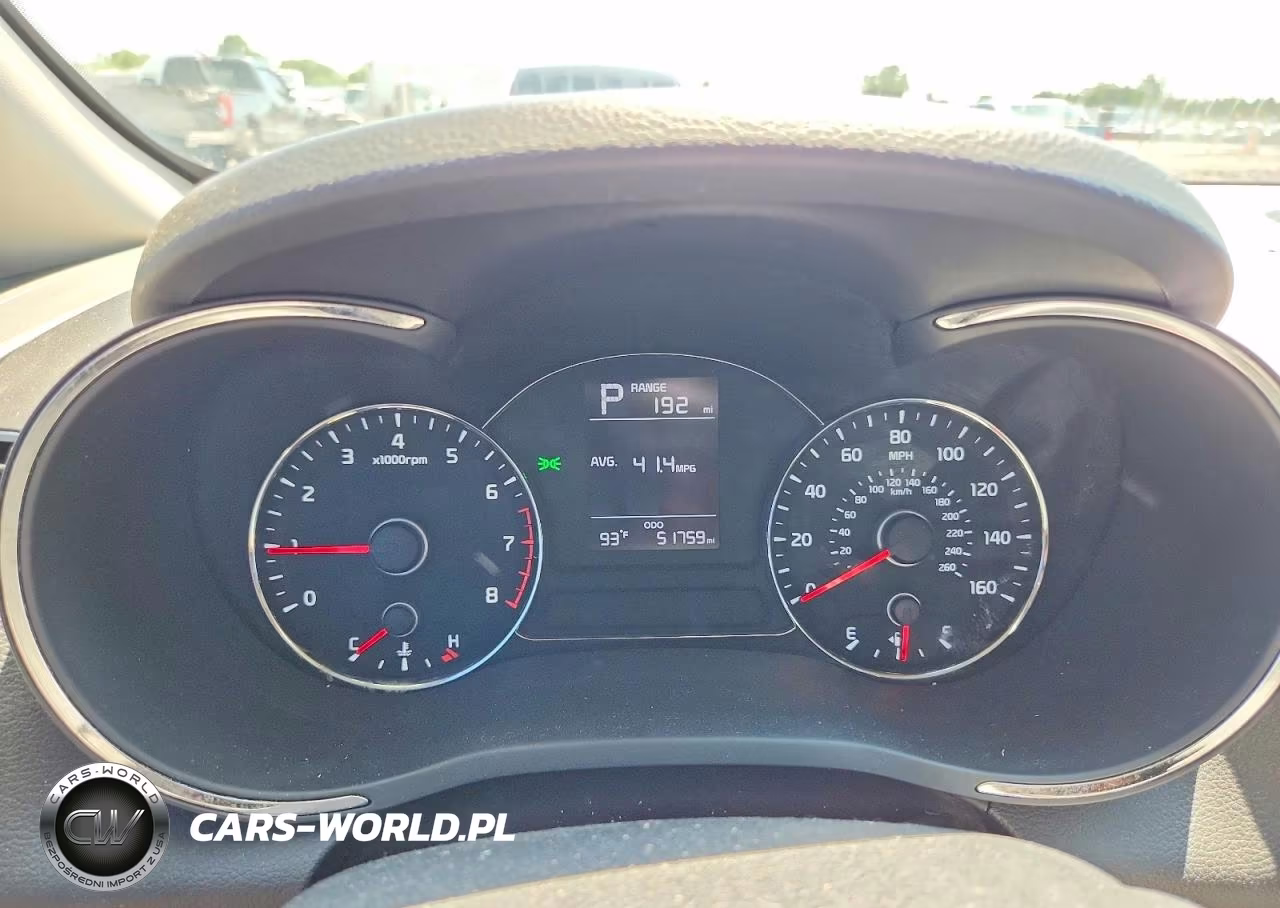 2017 Kia Forte Lx VIN:3KPFK4A77HE153906 - 9