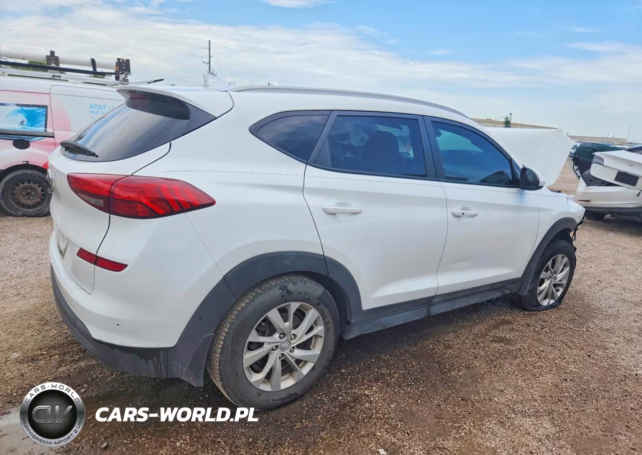 2021 Hyundai Tucson Value VIN:KM8J33A41MU307928 - 3