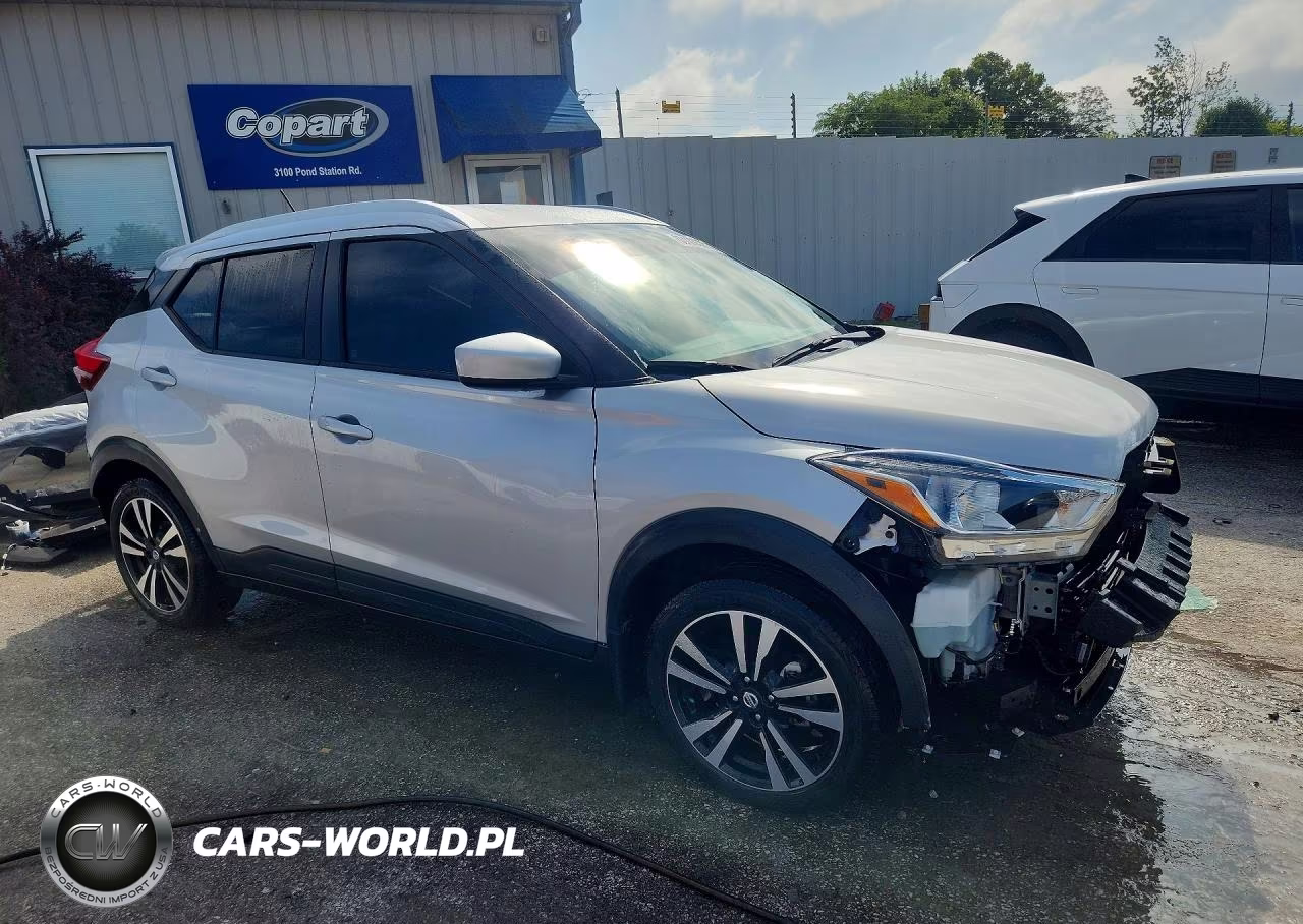 2019 Nissan Kicks Sv VIN:3N1CP5CU7KL520872 - 4