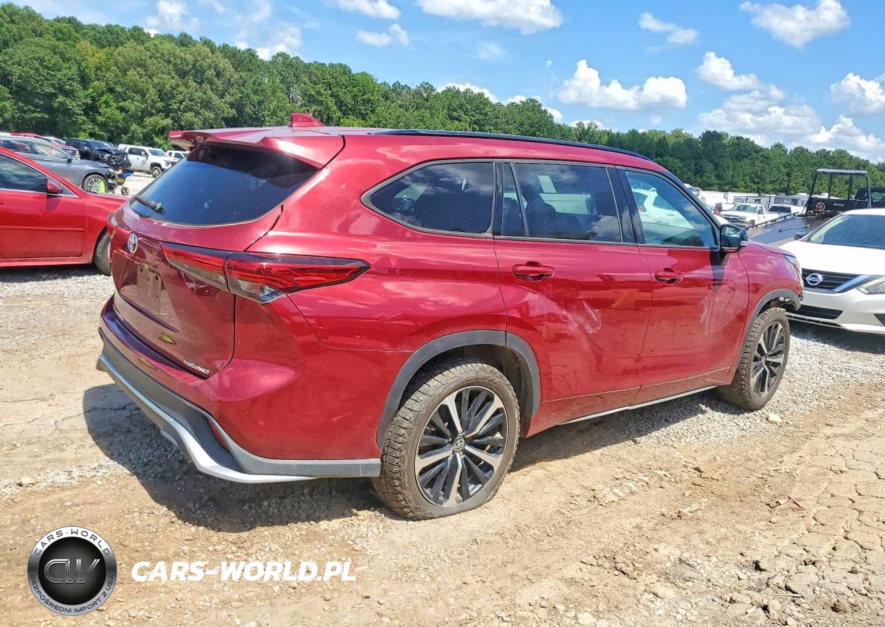 2021 Toyota Highlander Xse VIN:5TDJZRBH0MS067654 - 3