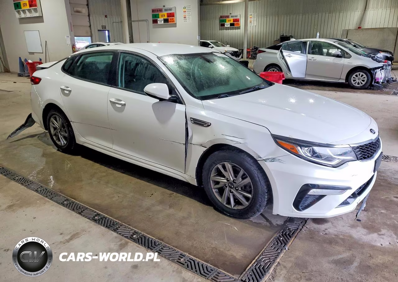 2019 Kia Optima Lx VIN:5XXGT4L3XKG341829 - 4