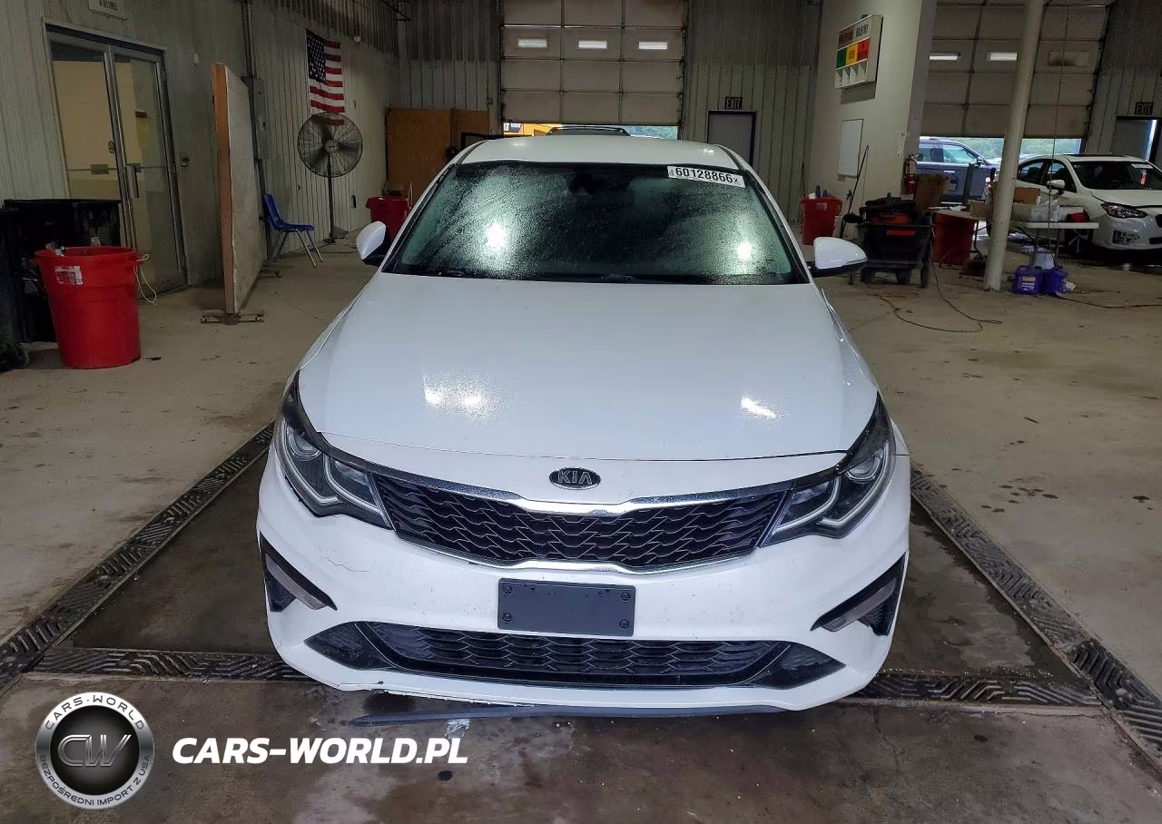 2019 Kia Optima Lx VIN:5XXGT4L3XKG341829 - 5