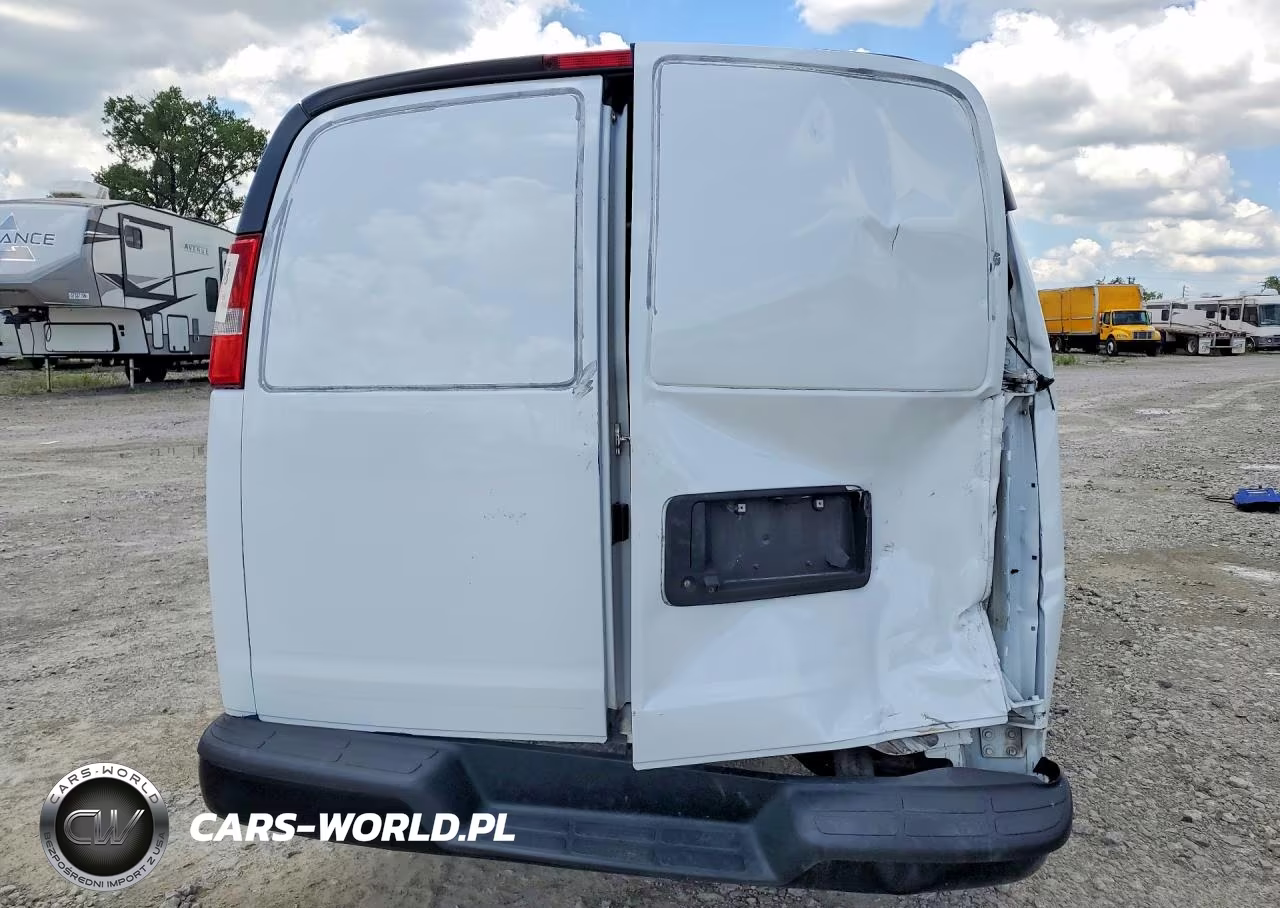 2022 Chevrolet Express G2500 VIN:1GCWGBF7XN1139012 - 6