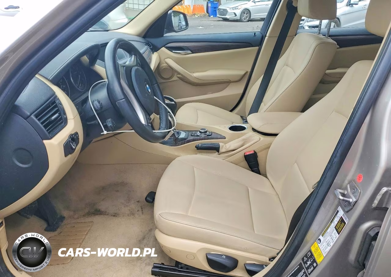 2015 BMW X1 xDrive28I VIN:WBAVL1C52FVY39702 - 7