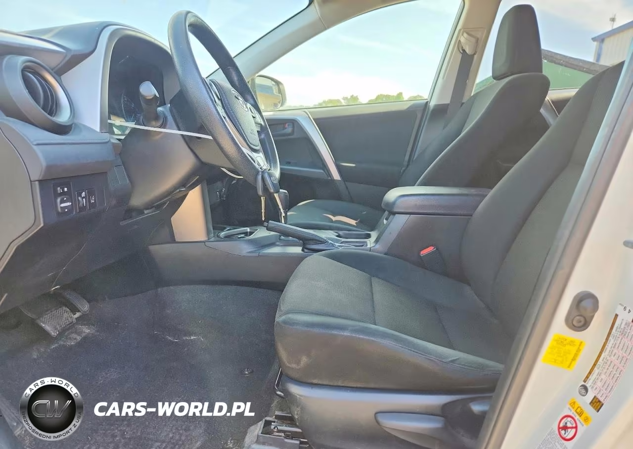 2017 Toyota Rav4 Le VIN:JTMZFREV5HJ138282 - 7