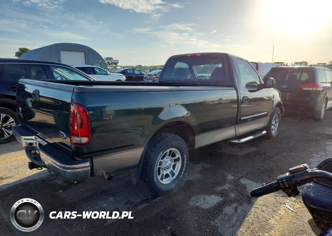 2004 Ford F-150 Heritage Classic VIN:2FTRF17W84CA22624 - 3