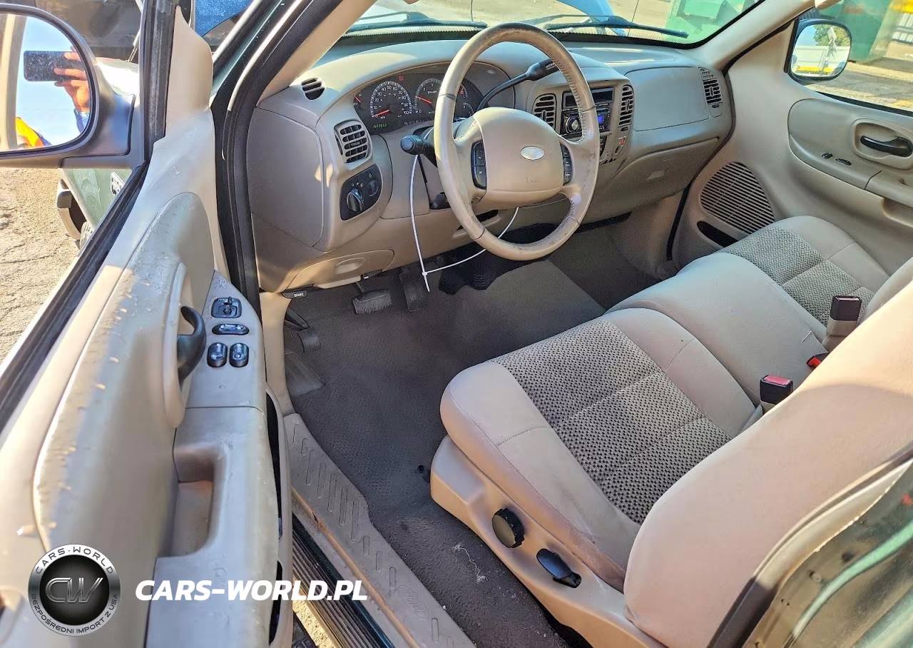 2004 Ford F-150 Heritage Classic VIN:2FTRF17W84CA22624 - 8