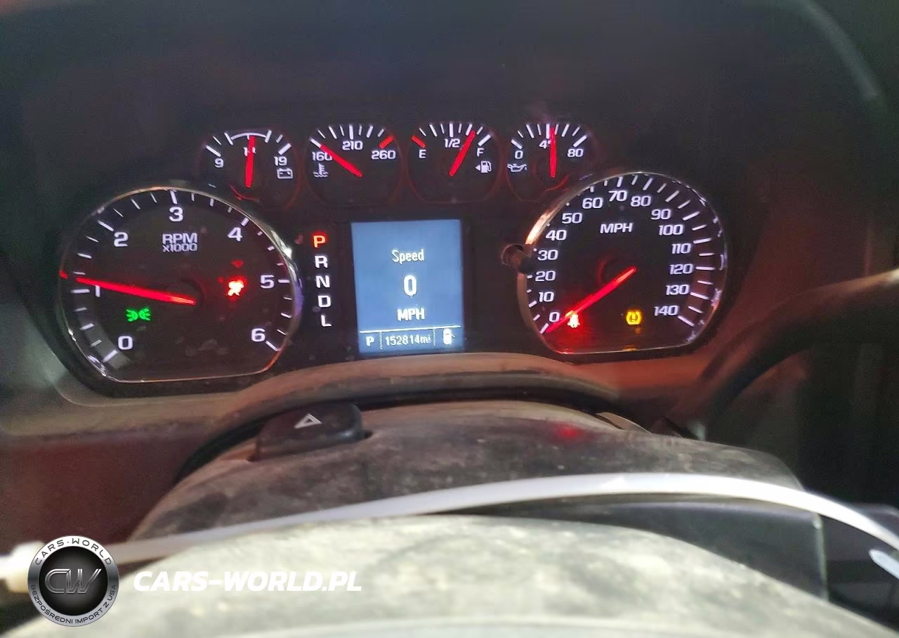 2018 Chevrolet Silverado K1500 VIN:1GCNKNEC4JZ231643 - 9