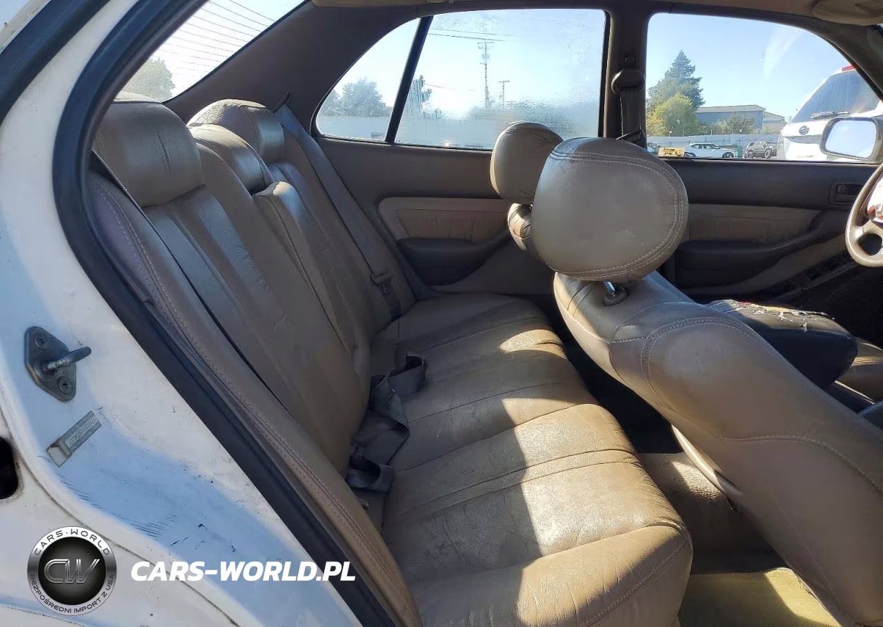 1995 Toyota Camry Le VIN:JT2SK12E8S0313424 - 10