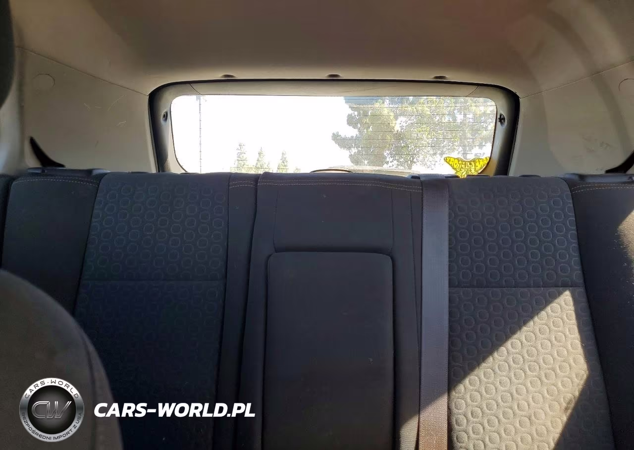 2018 Chevrolet Trax Ls VIN:KL7CJKSB6JB608192 - 10