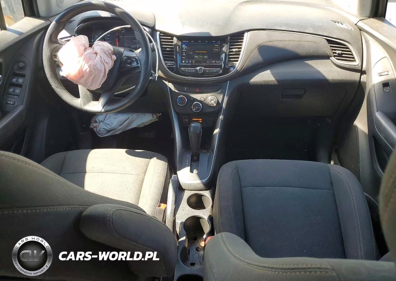 2018 Chevrolet Trax Ls VIN:KL7CJKSB6JB608192 - 8